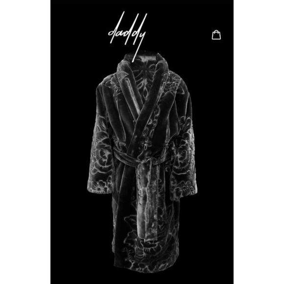 Daddy Robe EPISODE BLACK BENJAMIN 5LB VELVET - Picture 3 of 16